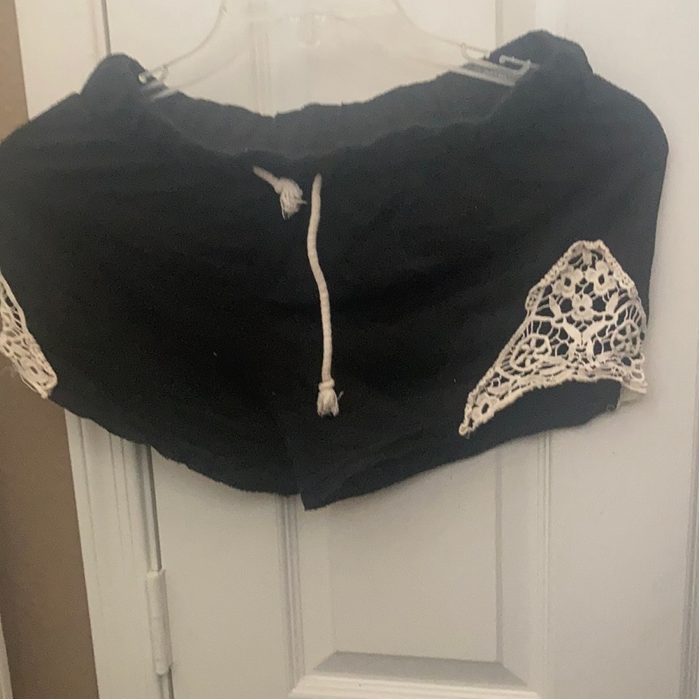 FINAL MARKDOWN RUE 21 shorts small